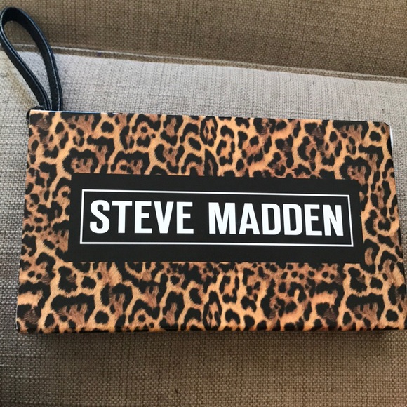 Brand New Black Steve Madden Wallet $20 - Picture 4 of 4